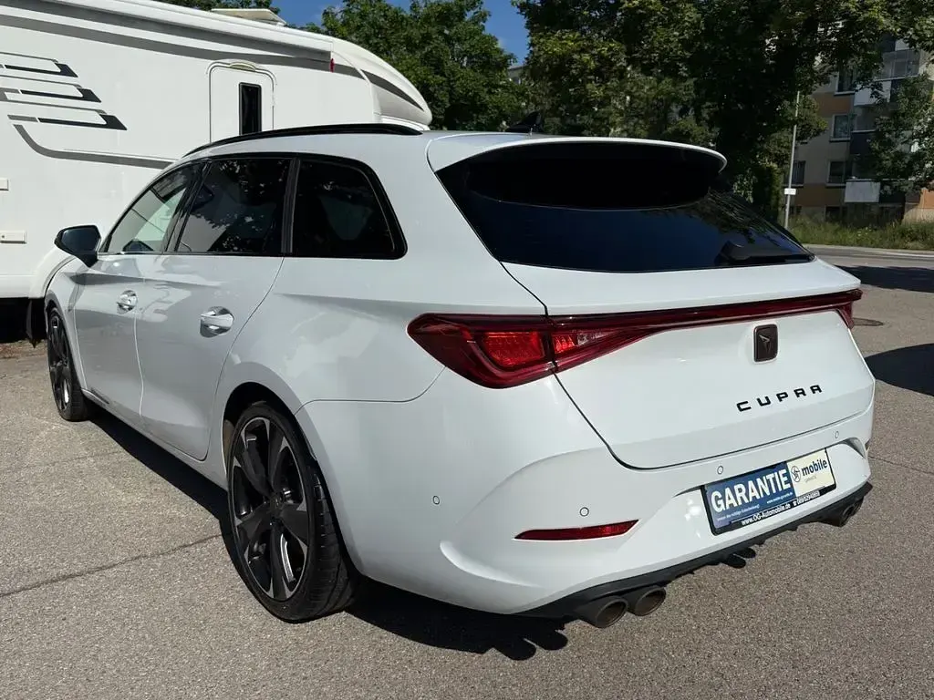 Gebraucht Cupra Leon VZ 310 PS (228 kW) 2022 Weiß Limousine