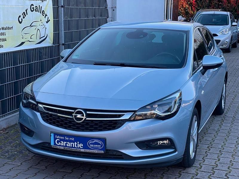 Blau Gebraucht 2016 Opel Astra Innovation Limousine | 14.900 € (Fairer Preis) - Bild 1/4