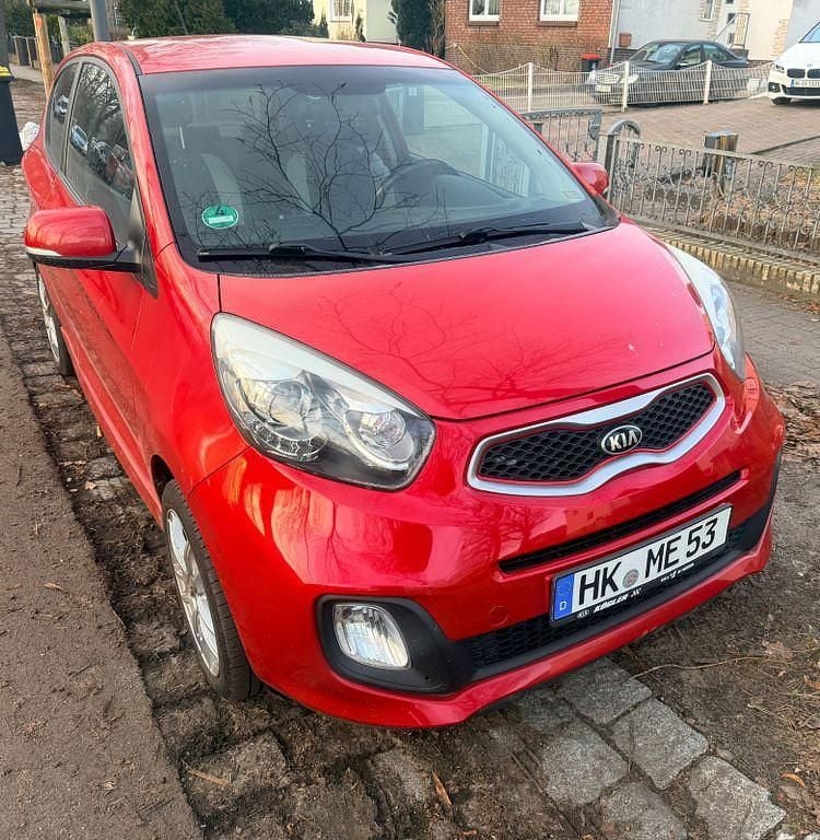 Rot Gebraucht 2015 Kia Picanto Spirit Kleinwagen | 4.700 € (Guter Preis) - Bild 1/4