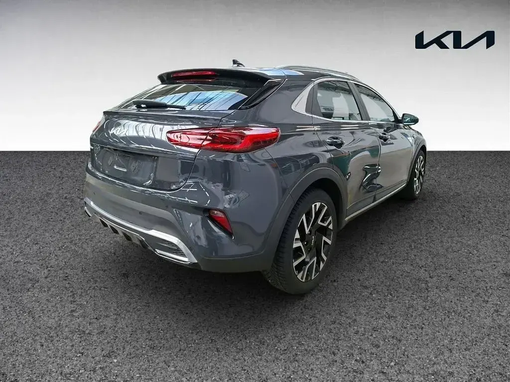 Gebraucht Kia XCeed Comfort 140 PS (102 kW) 2025 Grau SUV