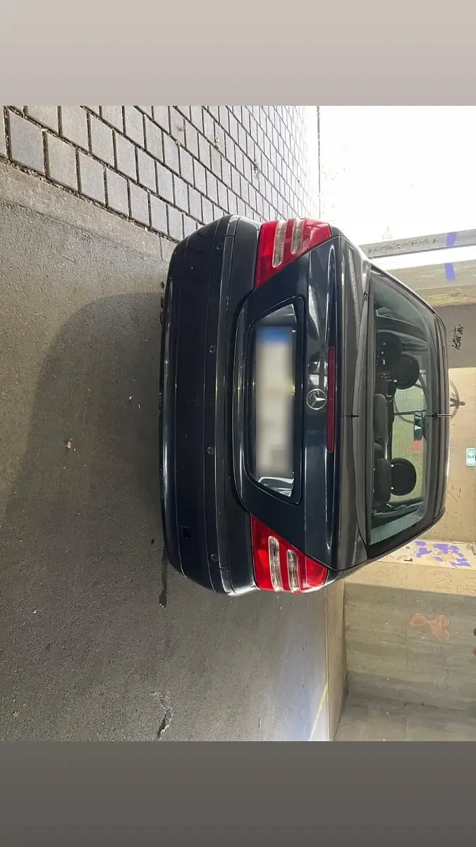 Gebraucht Mercedes C180 143 PS (105 kW) 2003 Andere farben Limousine