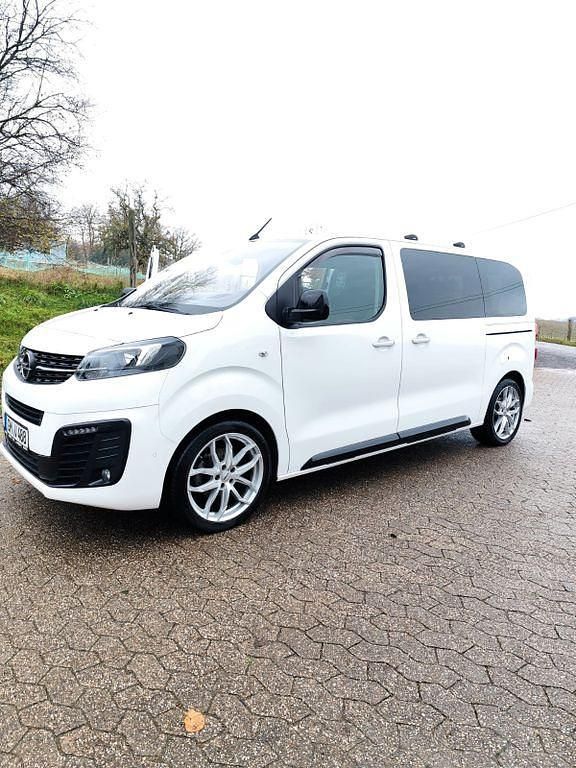 Weiß Gebraucht 2022 Opel Zafira Life Van | 37.500 € (Fairer Preis) - Bild 1/4