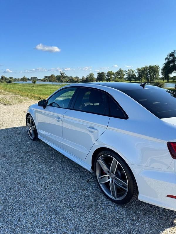 Gebraucht Audi S3 Sport 370 PS (272 kW) 2016 Weiß Limousine