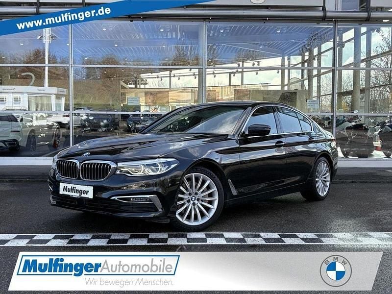 Black sapphire Gebraucht 2020 BMW 530 Sport Line Limousine | 33.840 € (Guter Preis) - Bild 1/4