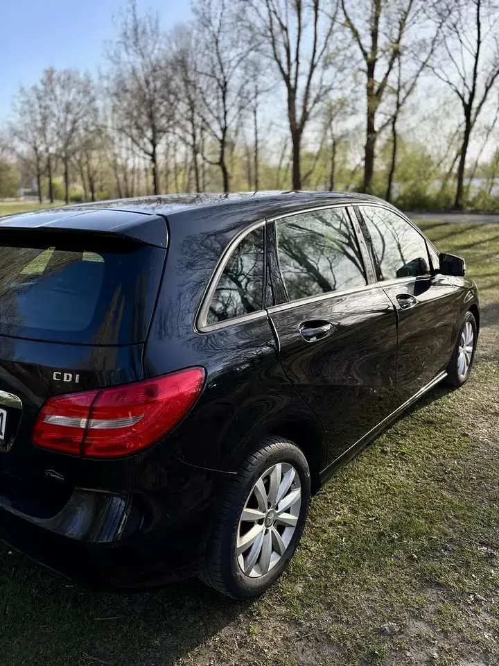 Gebraucht Mercedes B180 109 PS (80 kW) 2013 Van / Kleinbus