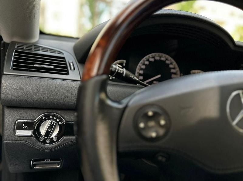 Gebraucht Mercedes CL500 387 PS (284 kW) 2009 Schwarz Coupé