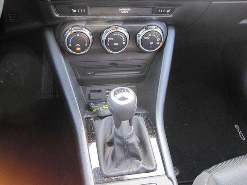 Gebraucht Mazda CX-3 Exclusive-Line 121 PS (88 kW) 2019 Rot SUV