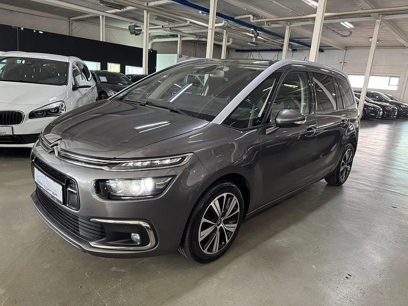 Grau Gebraucht 2018 Citroën C4 SpaceTourer SELECTION Van / Kleinbus | 16.900 € (Etwas zu teuer) - Bild 1/4