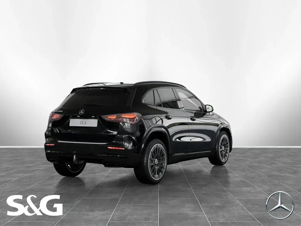 Gebraucht Mercedes GLA200 AMG 150 PS (110 kW) 2025 Metalliclack kosmosschwarz SUV