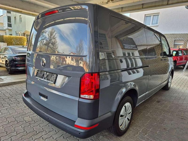 Gebraucht VW Transporter 150 PS (110 kW) 2022 Grau Van