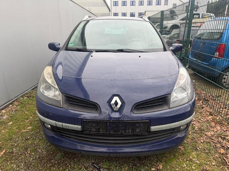 Gebraucht Renault Clio GrandTour Dynamique 101 PS (74 kW) 2008 Blau Kombi