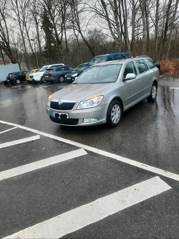 Gebraucht Skoda Octavia 160 PS (117 kW) 2010 Kombi