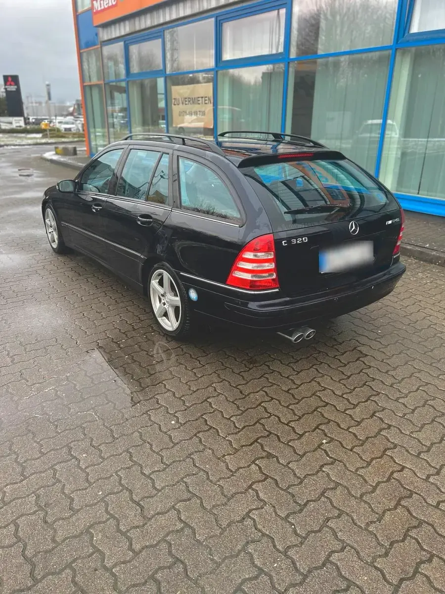 Gebraucht Mercedes C320 224 PS (164 kW) 2005 Schwarz Kombi
