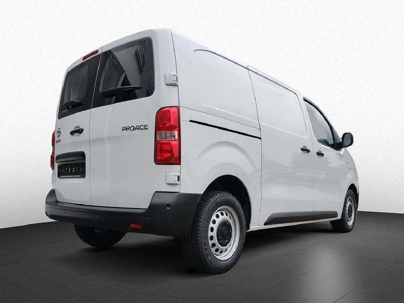 Gebraucht Toyota Proace 144 PS (105 kW) 2023 Weiß Van / Kleinbus