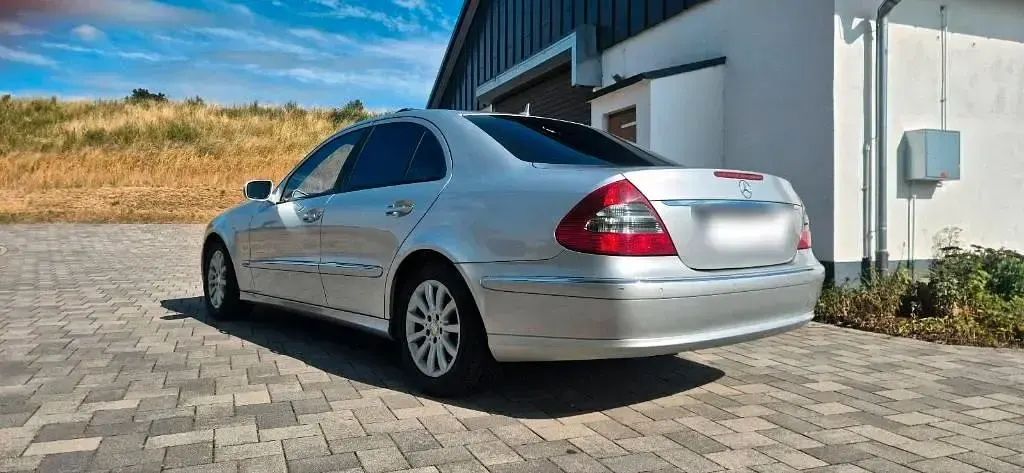 Gebraucht Mercedes E280 Elegance 190 PS (139 kW) 2007 Silber Limousine