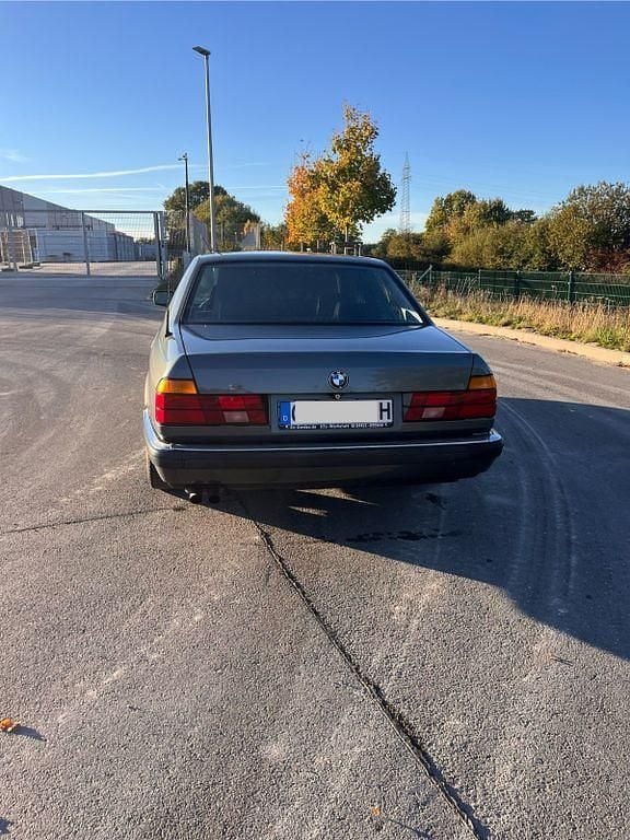 Gebraucht BMW 735 Performance 211 PS (155 kW) 1988 Limousine