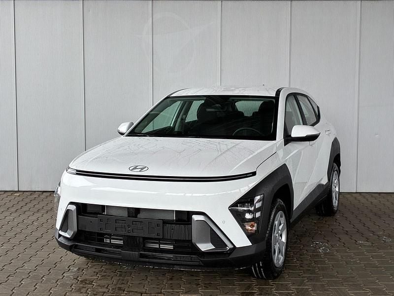 Neu Hyundai Kona Comfort 101 PS (74 kW) 2025 Atlas white SUV