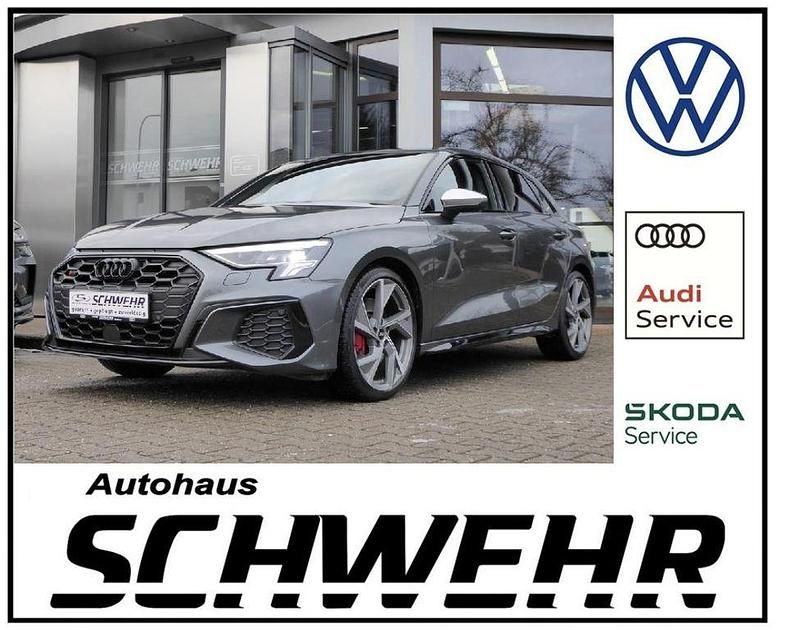 Daytonagrau perleffekt Gebraucht 2022 Audi S3 Sport Limousine | 37.790 € (Fairer Preis) - Bild 1/4