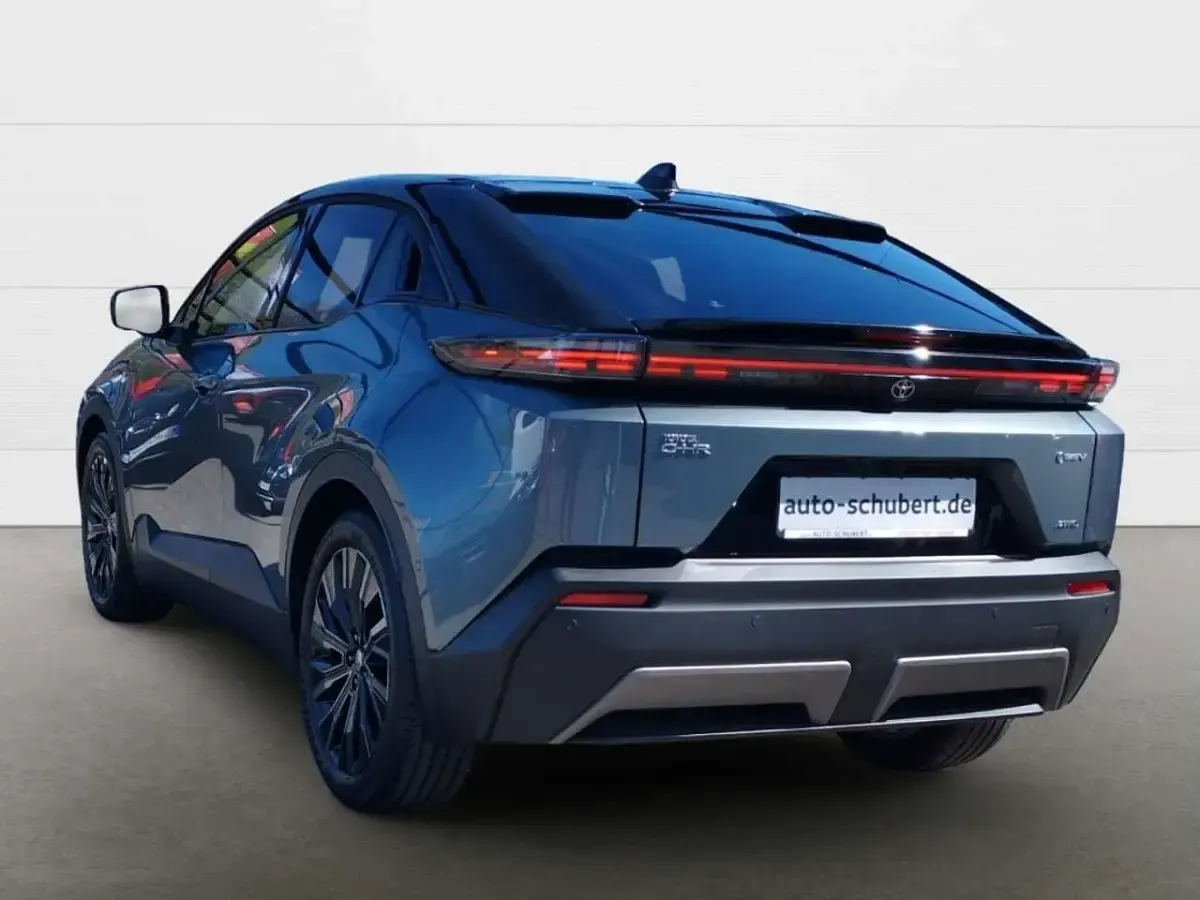 Neu Toyota C-HR+ Lounge 252 kW (343 PS) 2026 Mineral me (6y1)/ black (218) SUV