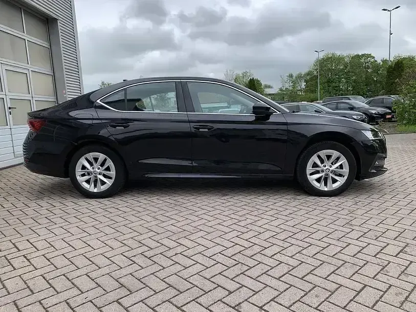 Gebraucht Skoda Octavia Style 150 PS (110 kW) 2020 Schwarz Limousine