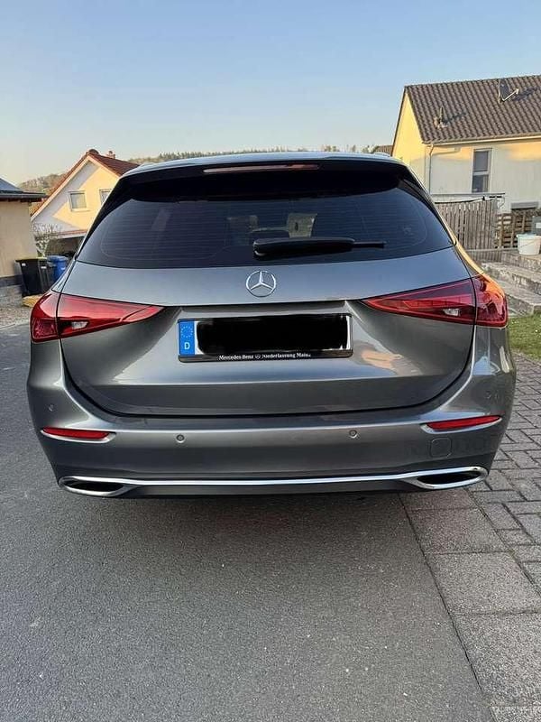 Gebraucht Mercedes C200 204 PS (150 kW) 2021 Kombi