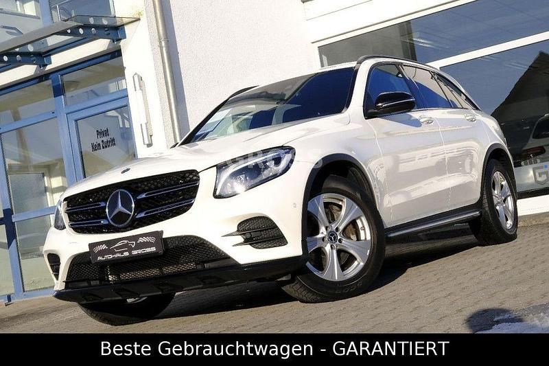 Gebraucht Mercedes GLC300 AMG 245 PS (180 kW) 2019 Weiß SUV