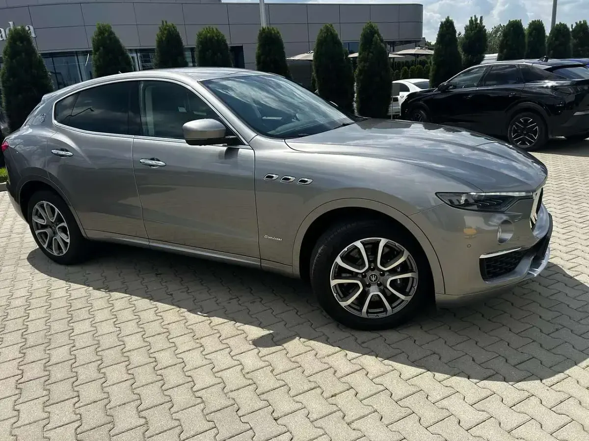 Gebraucht Maserati Levante GranLusso 349 PS (256 kW) 2019 Grau SUV