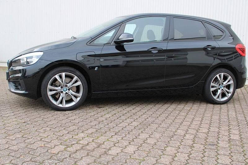 Gebraucht BMW 225 Advantage 136 PS (100 kW) 2017 Schwarz Kombi