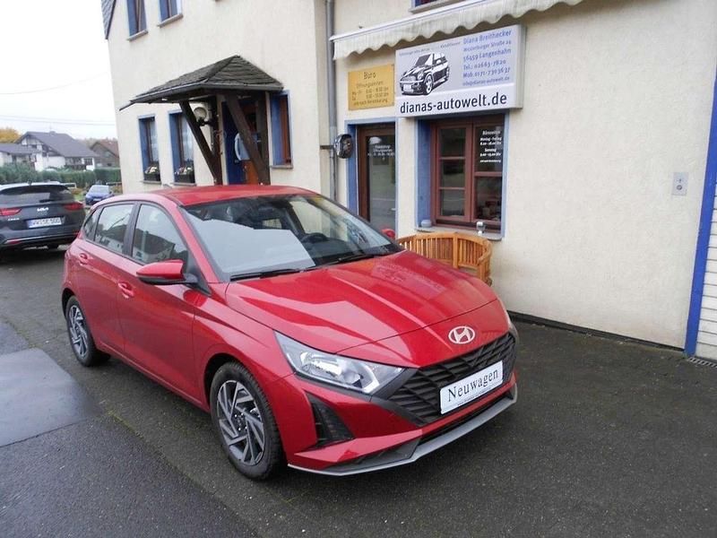 Dragon rot Neu 2025 Hyundai i20 Kleinwagen | 18.790 € (Fairer Preis) - Bild 1/4