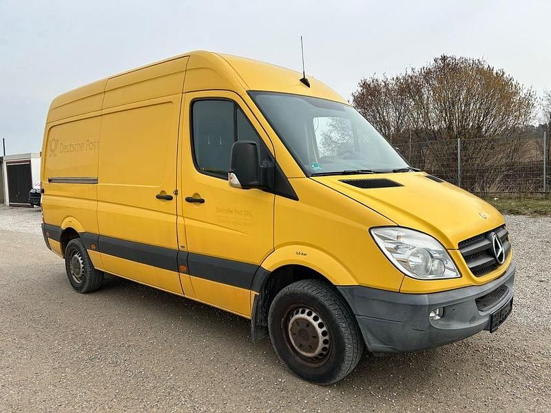 Gebraucht Mercedes Sprinter 95 PS (69 kW) 2011 Gelb Van