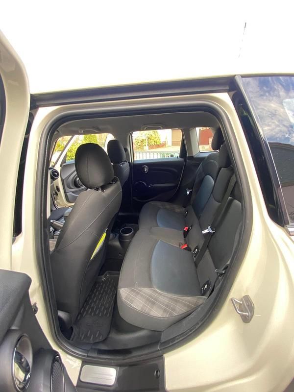 Gebraucht Mini Cooper D 116 PS (85 kW) 2016 Beige Kleinwagen