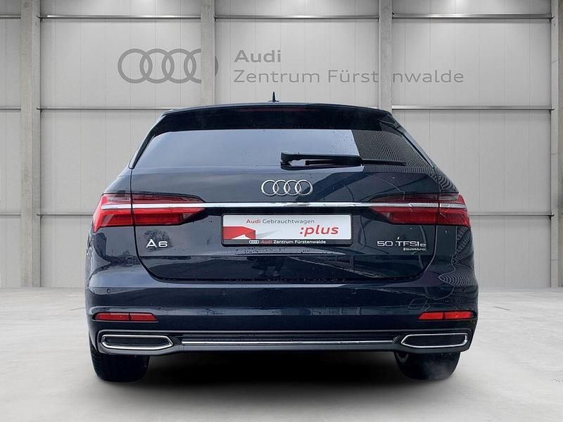 Gebraucht Audi A6 Design 299 PS (219 kW) 2022 Blau Kombi