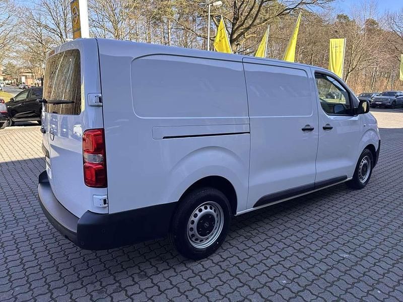 Gebraucht Opel Vivaro 144 PS (105 kW) 2025 Kaolin weiß Van / Kleinbus