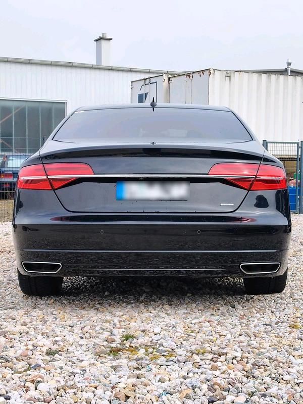 Gebraucht Audi A8 262 PS (192 kW) 2015 Schwarz Limousine