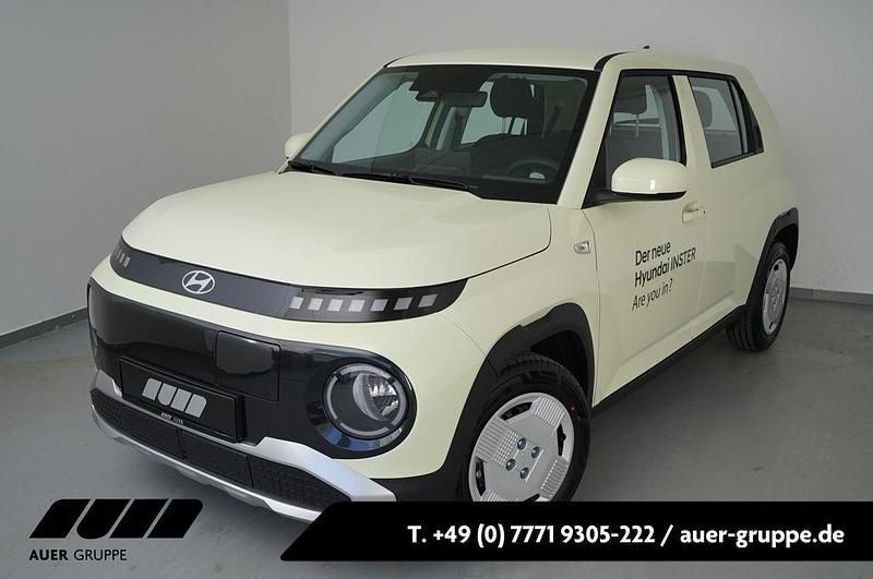 Gebraucht Hyundai Inster Select 71 kW (97 PS) 2025 Buttercream yellow / mic (gelb) Kleinwagen