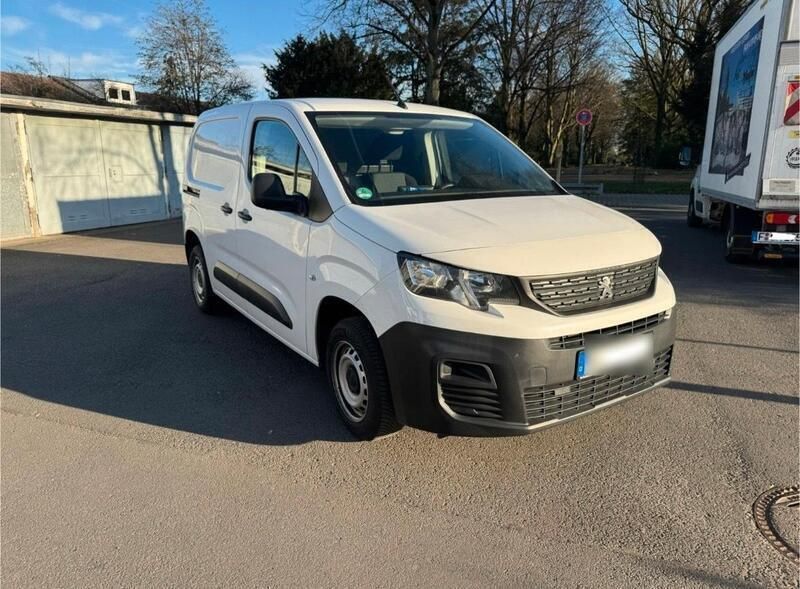Weiß Gebraucht 2020 Peugeot Partner Van / Kleinbus | 11.050 € (Guter Preis) - Bild 1/4