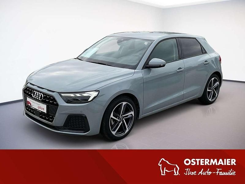 Pfeilgrau perleffekt Gebraucht 2024 Audi A1 Sportback Advanced Plus Kleinwagen | 24.380 € (Fairer Preis) - Bild 1/4