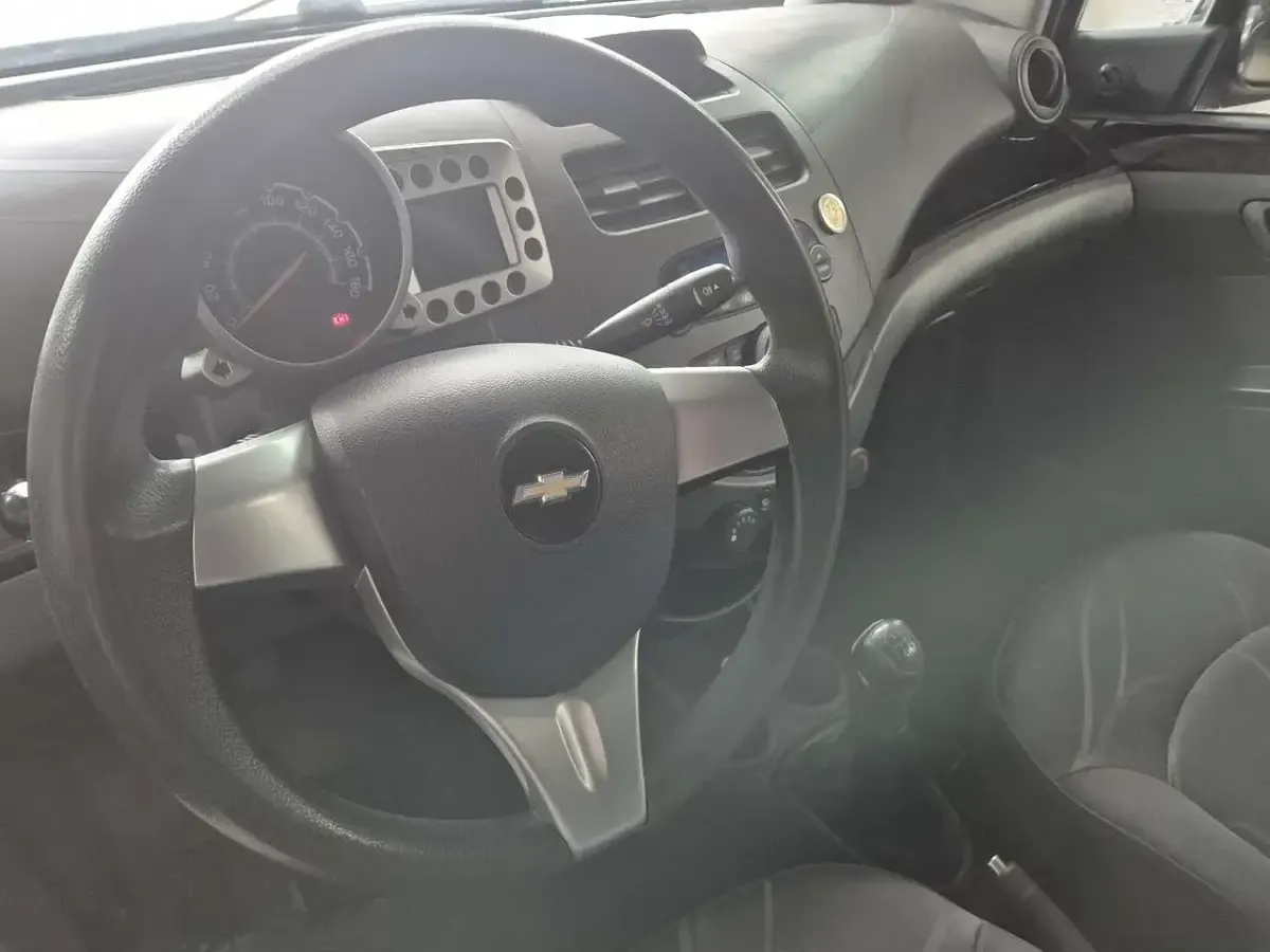 Gebraucht Chevrolet Spark LS 68 PS (50 kW) 2011 Schwarz Kleinwagen