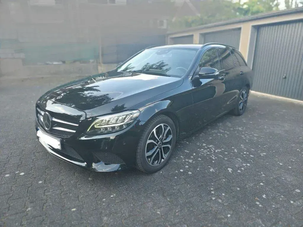 Gebraucht Mercedes C200 136 PS (100 kW) 2018 Schwarz Kombi