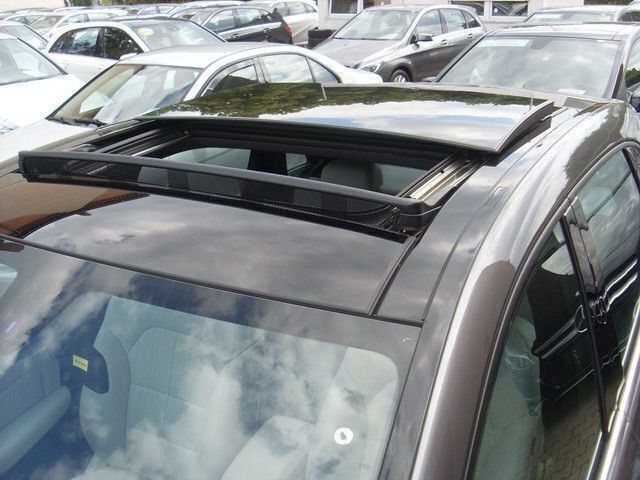 Gebraucht Mercedes B200 156 PS (114 kW) 2012 Grau Kleinwagen