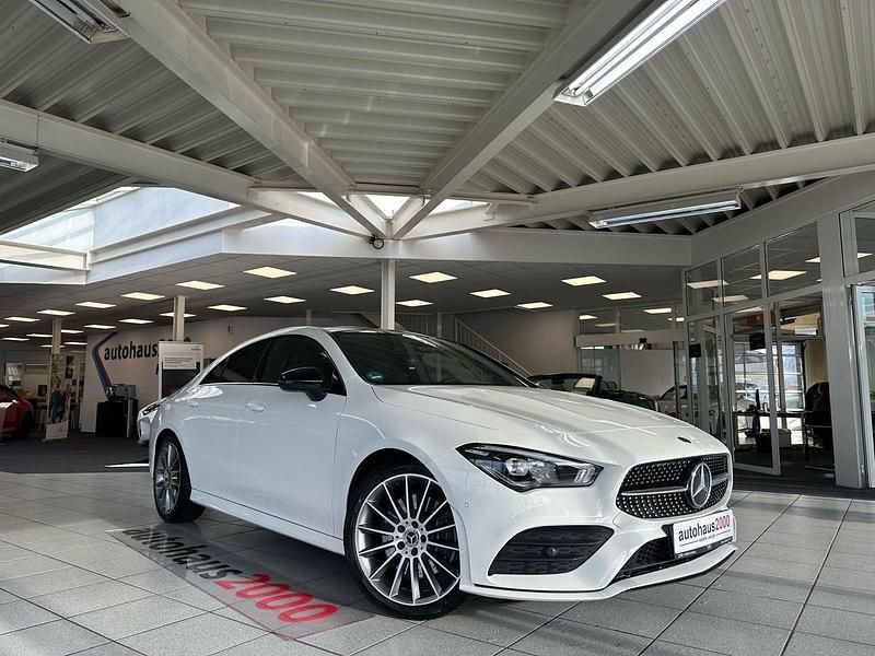 Weiß Gebraucht 2019 Mercedes CLA220 AMG line Limousine | 26.000 € (Fairer Preis) - Bild 1/4