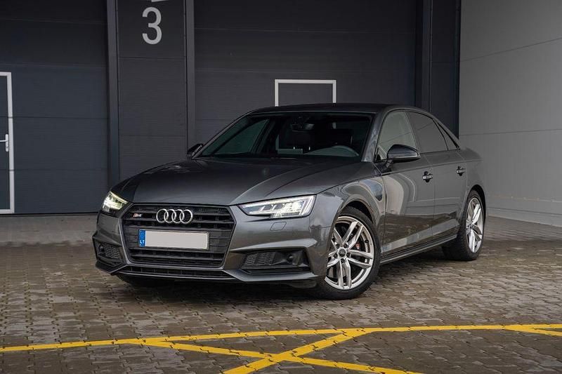 Grau Gebraucht 2018 Audi S4 Sport Kombi | 24.600 € (Guter Preis) - Bild 1/1