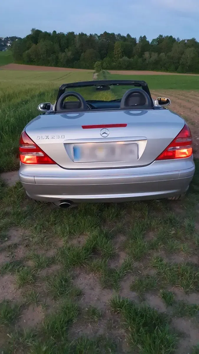 Gebraucht Mercedes SLK230 198 PS (145 kW) 2000 Silber Cabrio