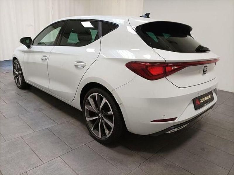 Gebraucht Seat Leon FR 150 PS (110 kW) 2022 Weiß Limousine