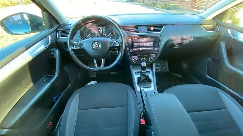 Gebraucht Skoda Octavia 150 PS (110 kW) 2019 Grau Limousine