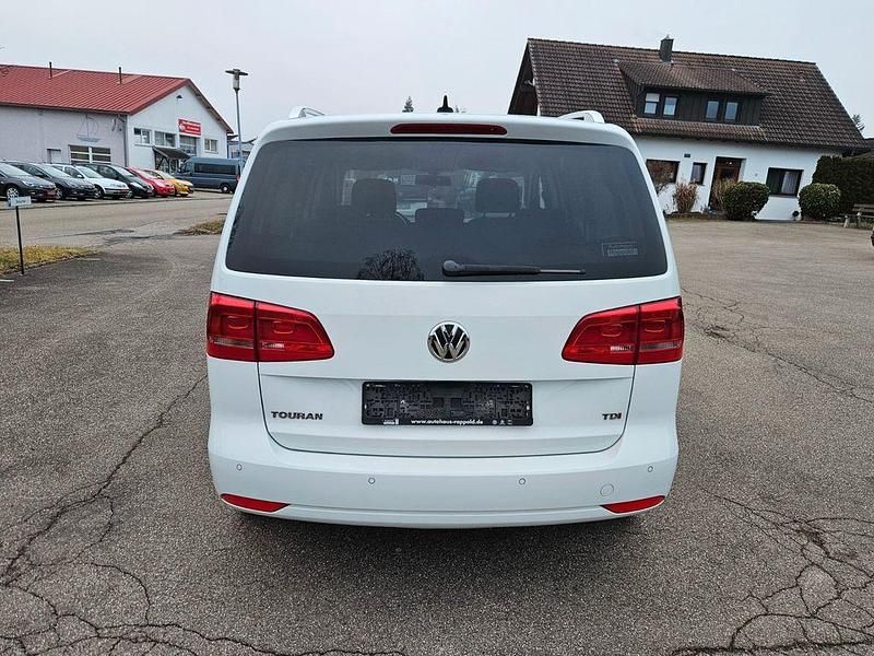 Gebraucht VW Touran Cup 105 PS (77 kW) 2014 Pure white Van / Kleinbus