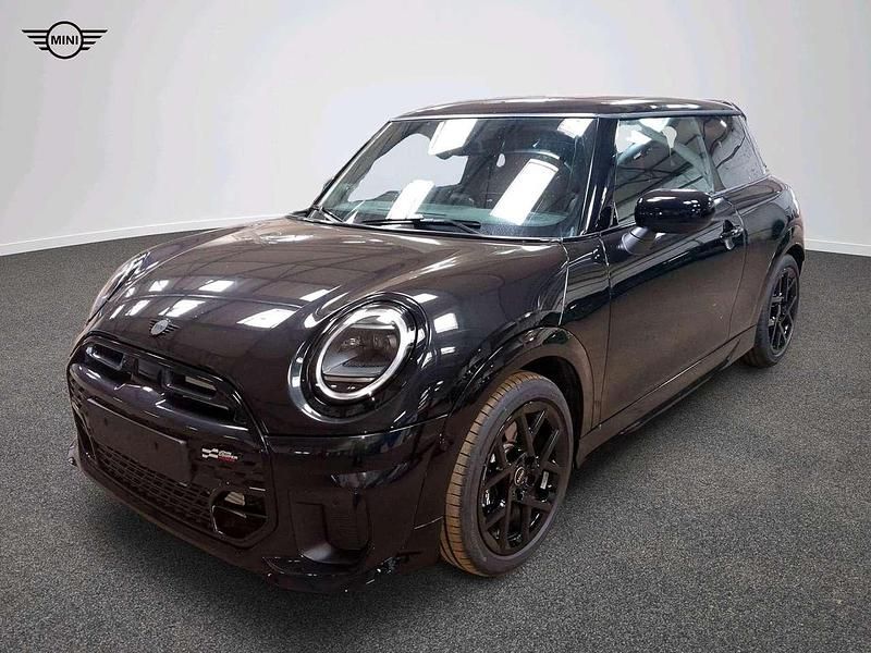 Gebraucht Mini John Cooper Works 156 PS (114 kW) 2025 Schwarz Kleinwagen