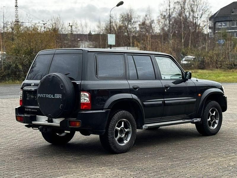 Gebraucht Nissan Patrol 160 PS (117 kW) 2004 Schwarz SUV