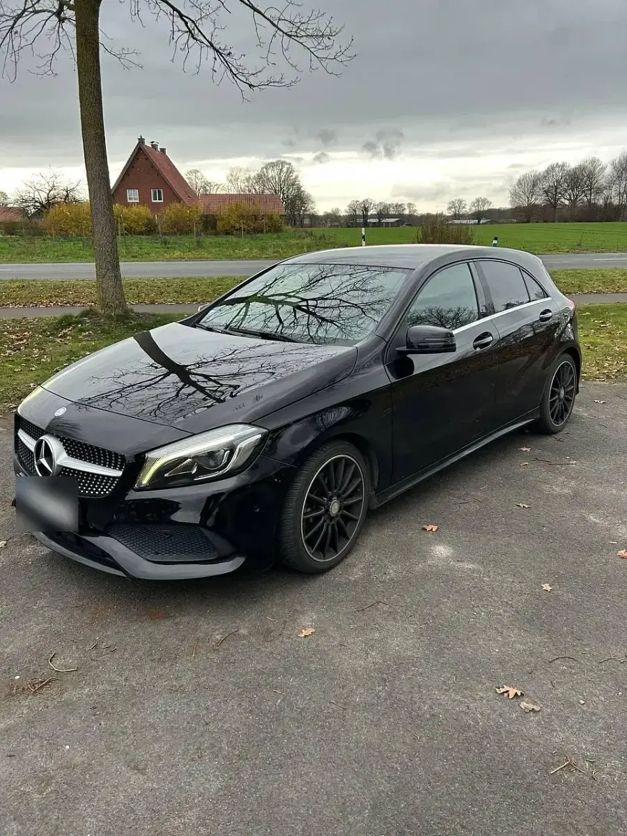 Gebraucht Mercedes A220 AMG line 184 PS (135 kW) 2015 Schwarz Kombi