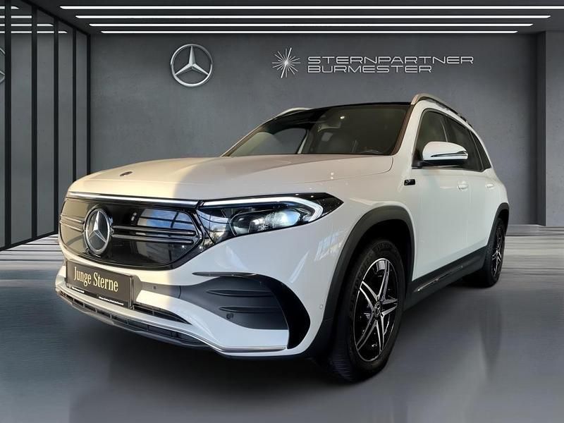 Weiß Gebraucht 2022 Mercedes EQB250 AMG SUV | 28.970 € (Fairer Preis) - Bild 1/3